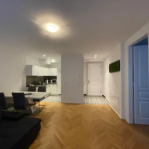  Appartement 1st La Opera Suites Autriche